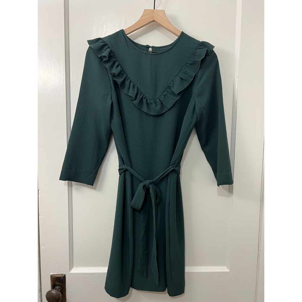 H&M Women's Green Dress V Ruffle Detail Belted 3/4 Sleeve Lined Size 8